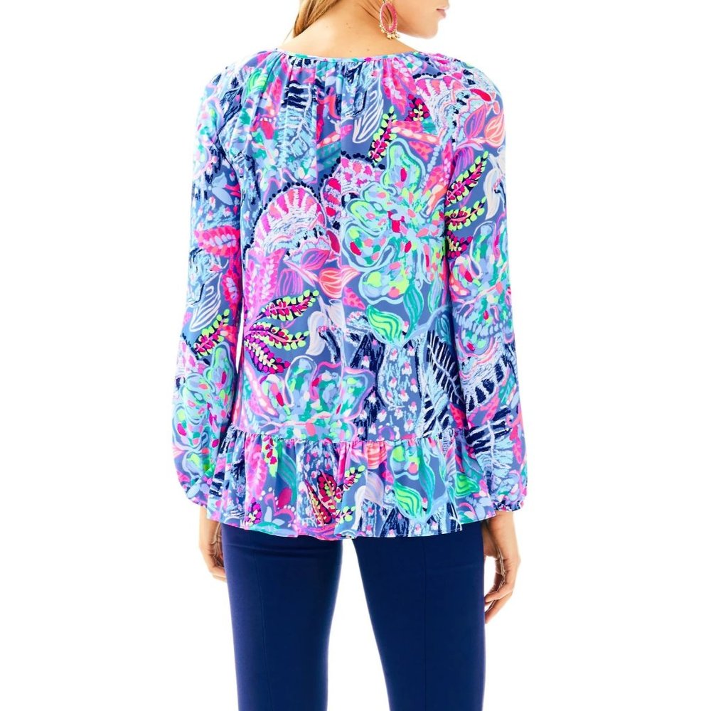 Lilly Pulitzer Tensley Top in Fantasy Garden XXS - Picture 2 of 7
